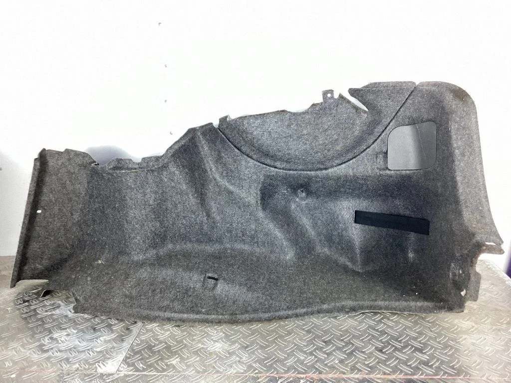 Pagasiruumi külje alumine viimistluspaneel – Honda Accord (2008-2016)