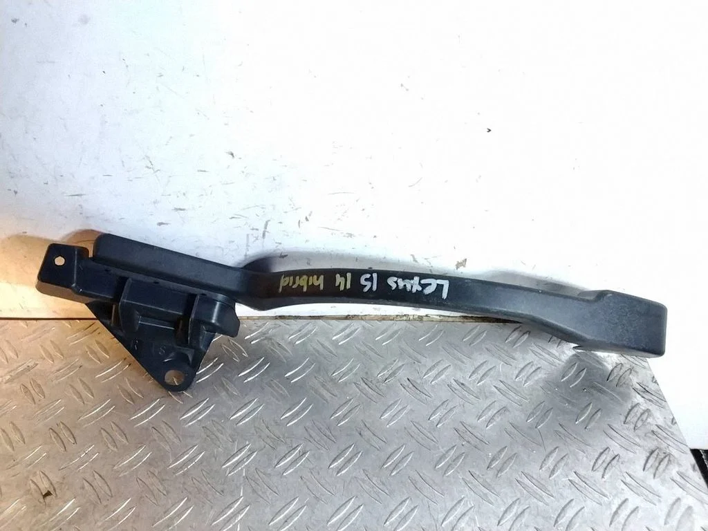 Muu pagasiruumi viimistluse osa – Lexus IS III XE30 (2013-2020)