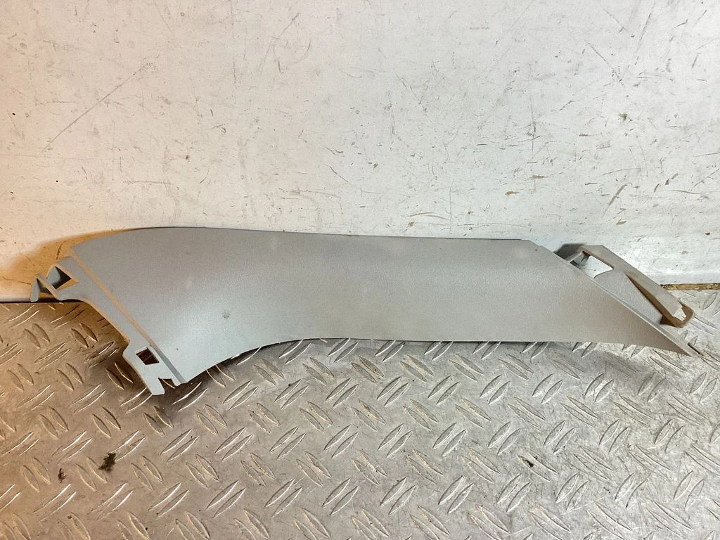 Other trunk/boot trim element 647920E020