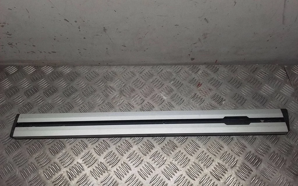 Other trunk/boot trim element – Porsche Macan (95B) (2019-)