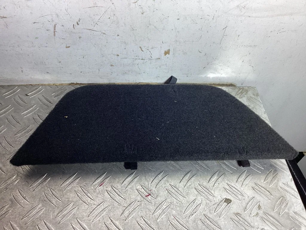 Other trunk/boot trim element 5841748020