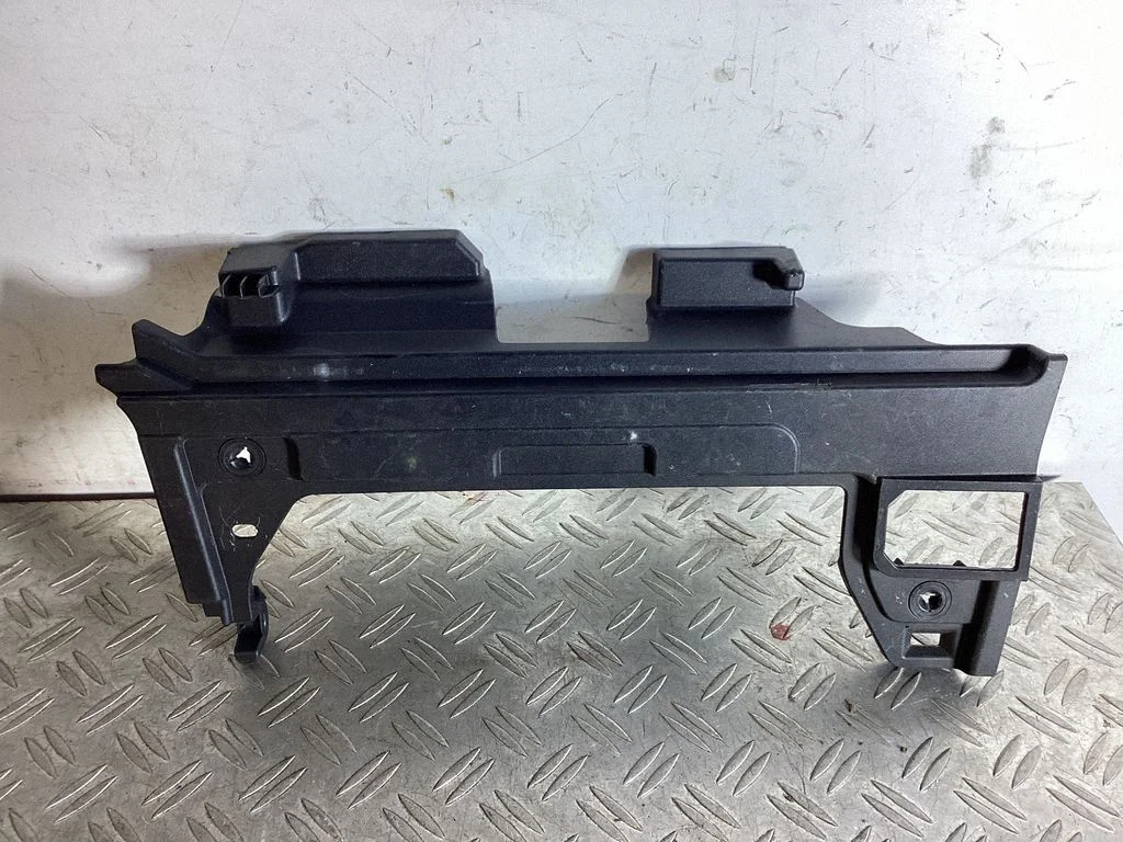 Other trunk/boot trim element – Lexus GS 250 350 300H 450H (2013-)