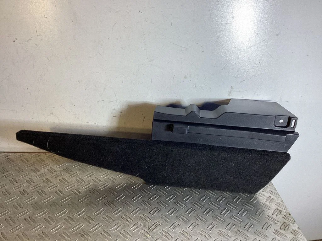 Other trunk/boot trim element – Lexus NX (2021-)