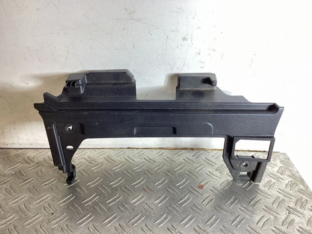 Muu pagasiruumi viimistluse osa – Lexus GS 250 350 300H 450H (2013-)