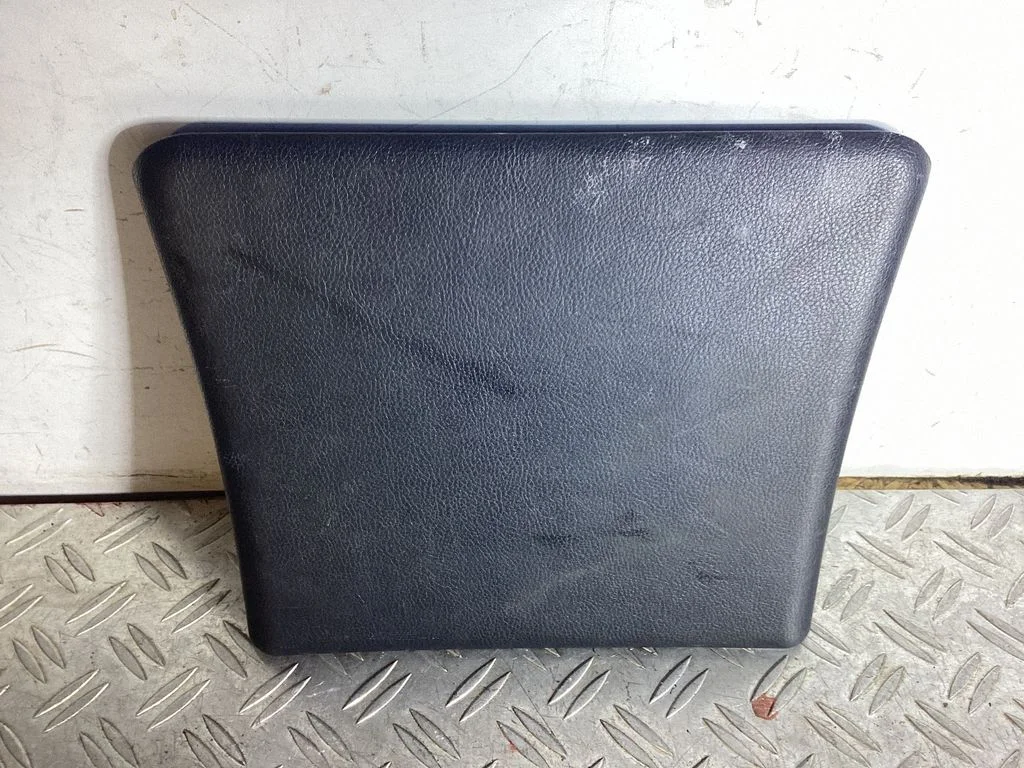 Other trunk/boot trim element – Lexus NX (2021-)