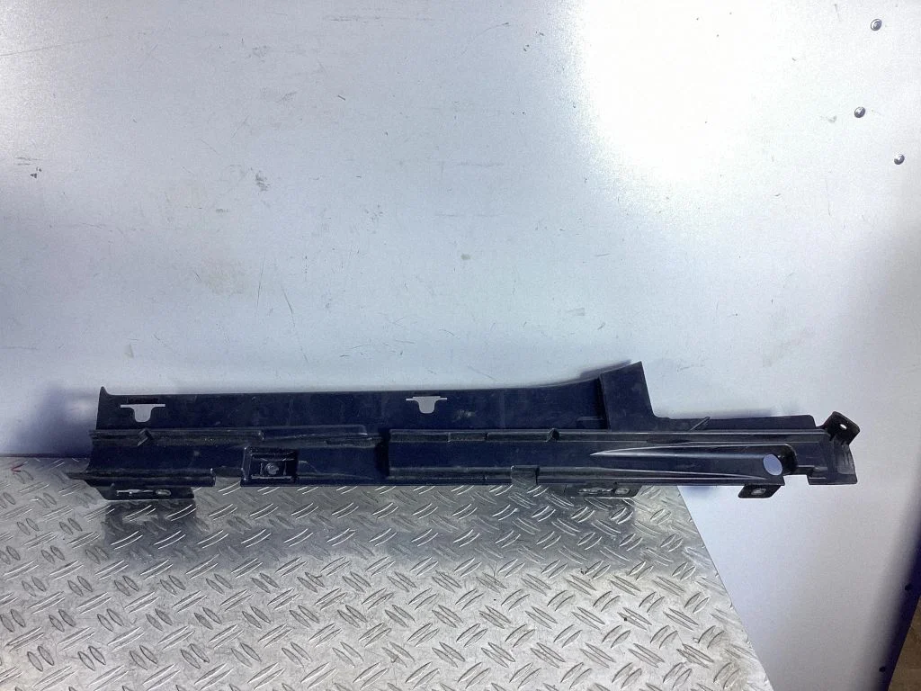 Other trunk/boot trim element – Mercedes-Benz ML-Class W166 (2012-2017)