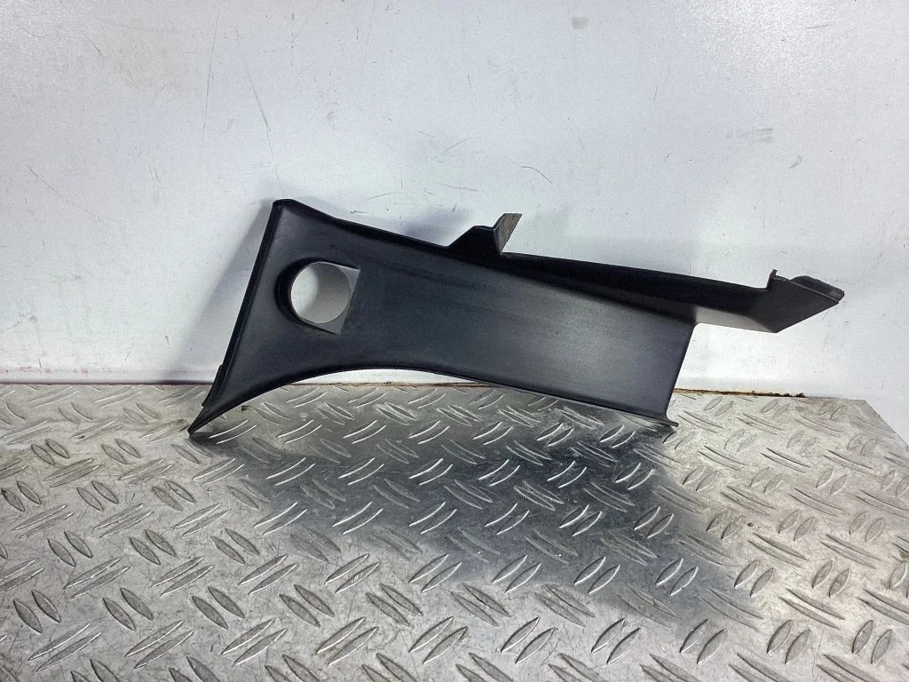 Other trunk/boot trim element – Tesla Model S (2012-)