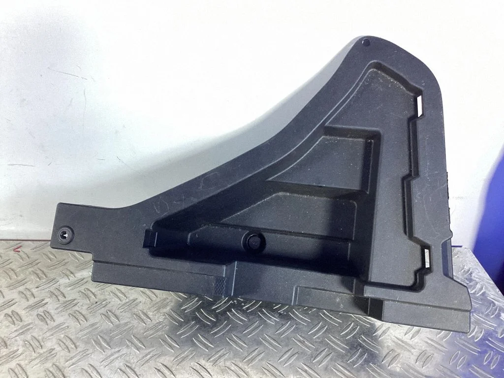 Other trunk/boot trim element