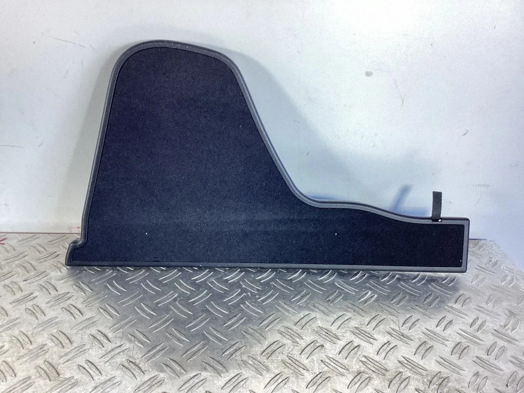 Other trunk/boot trim element