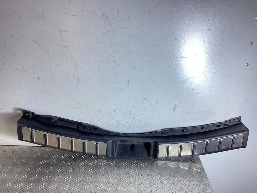 Trunk/boot sill cover protection – Lexus NX (2021-)