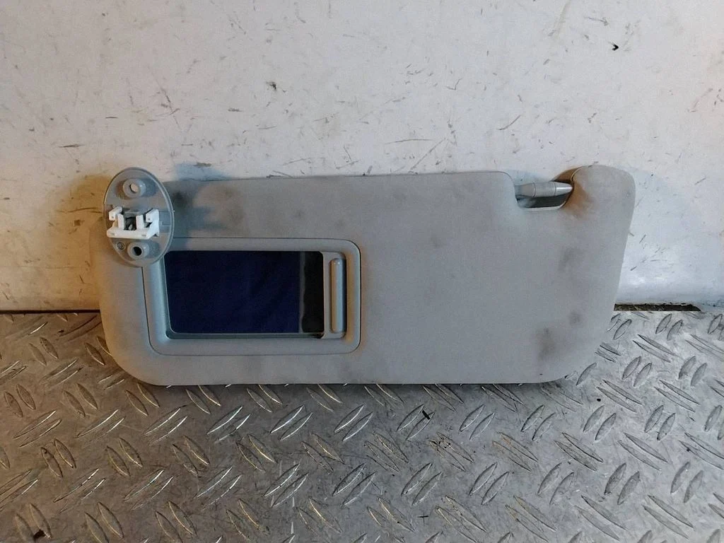 Sun visor – Lexus IS III XE30 (2013-2020)