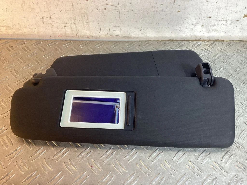 Sun visor – Porsche Cayenne (92A) (2010-2017)