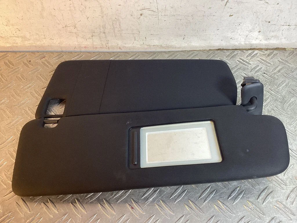 Sun visor – Porsche Cayenne (92A) (2010-2017)