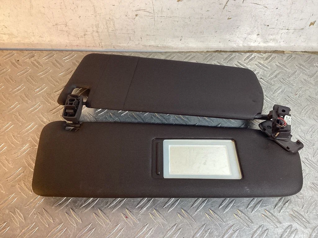 Sun visor – Porsche Cayenne (92A) (2010-2017)