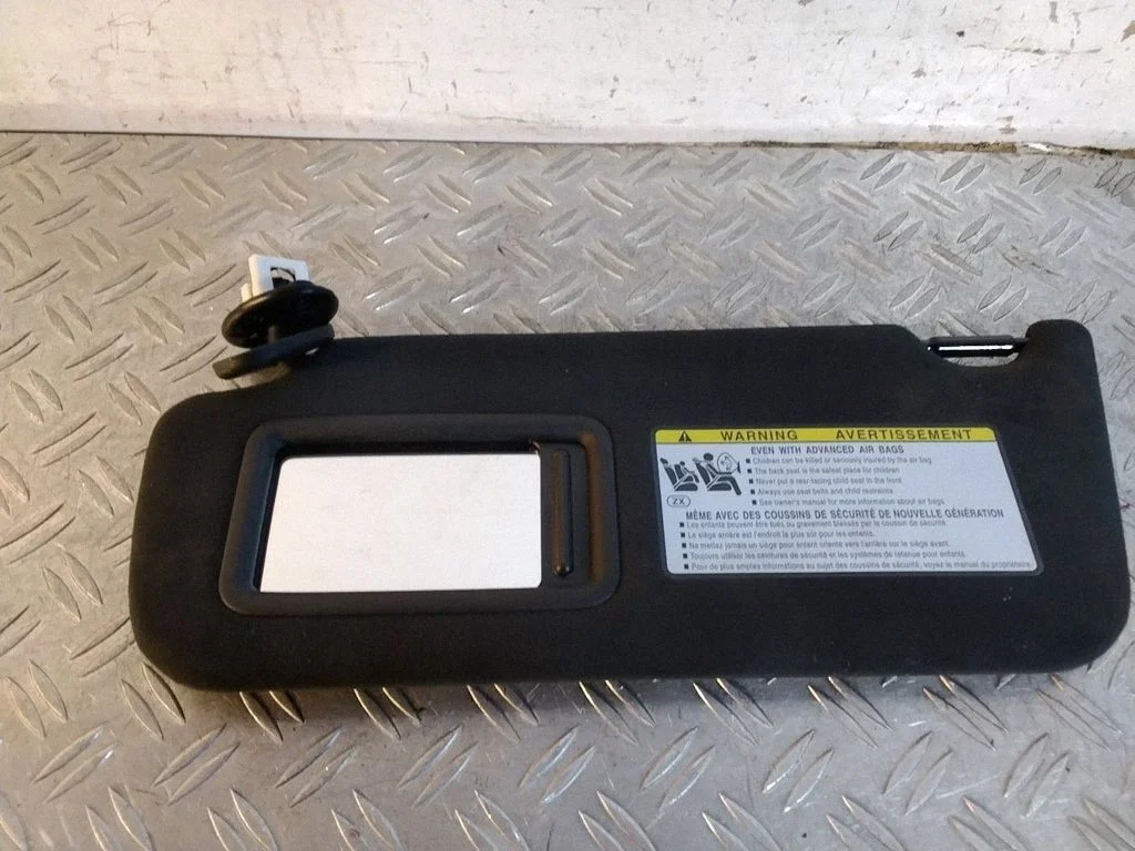 Sun visor – Lexus RX 450H (2016-)