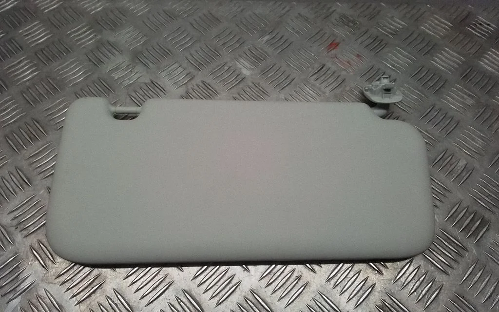 Sun visor – left