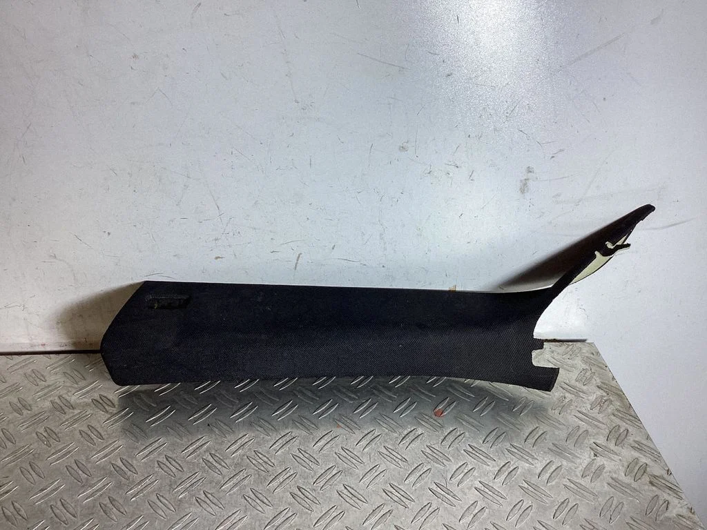 (A) piilari kate – BMW 6-seeria F06 Gran coupe (2012-2018)