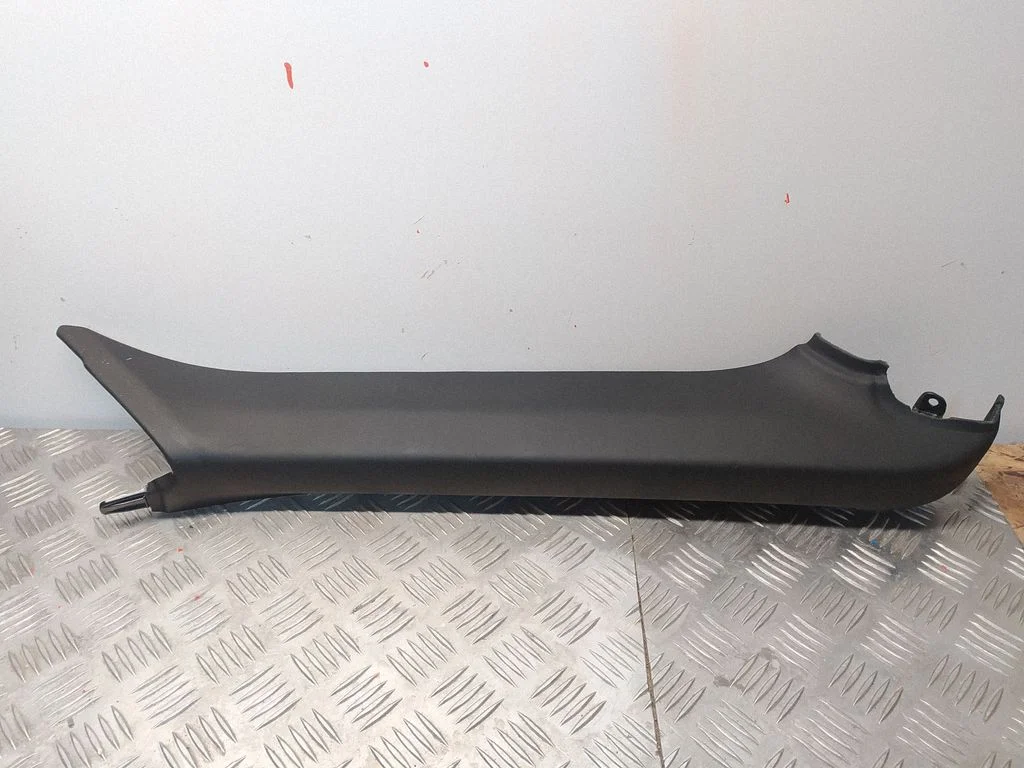 (A) piilari kate – Porsche 911 991 (2011-2019)