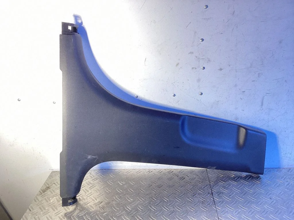 (B) pillar trim (bottom) – KIA Niro (2022-)
