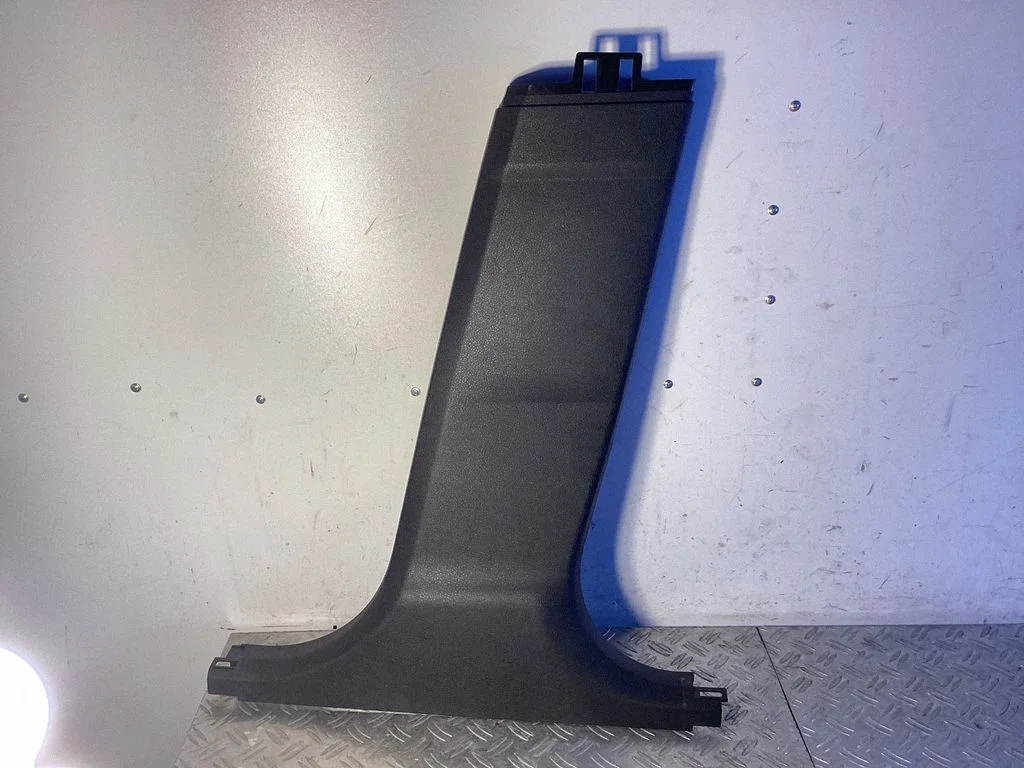 (B) pillar trim (bottom) – BMW 5 Series F10 F11 (2009-2016)