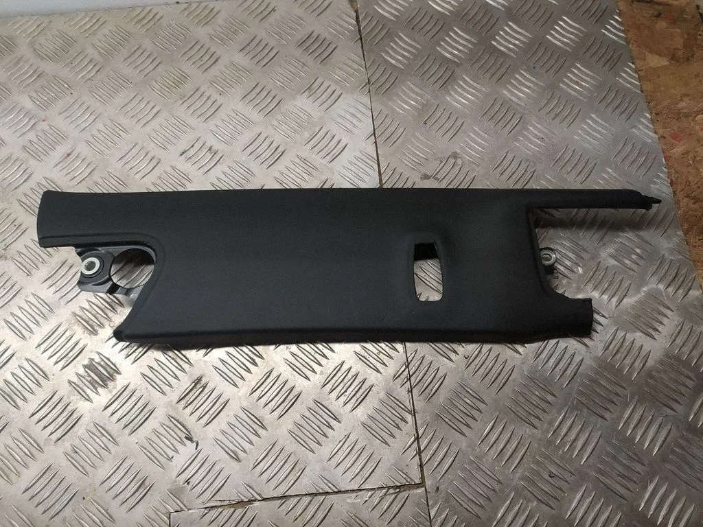 (A) piilari kate – Porsche 911 991 (2011-2019)