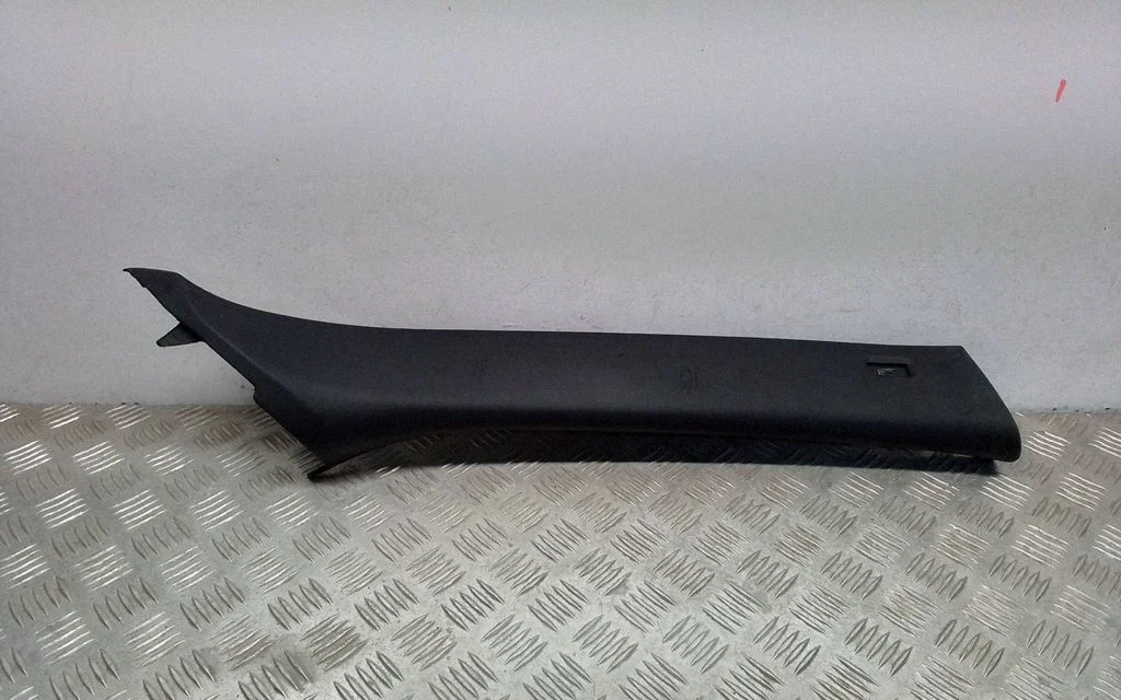 (A) piilari kate – BMW X5 E70 (2006-2013)