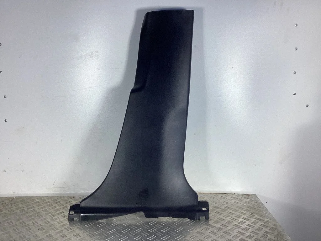 (B) pillar trim (bottom) – Lexus RX III (2008-2015)