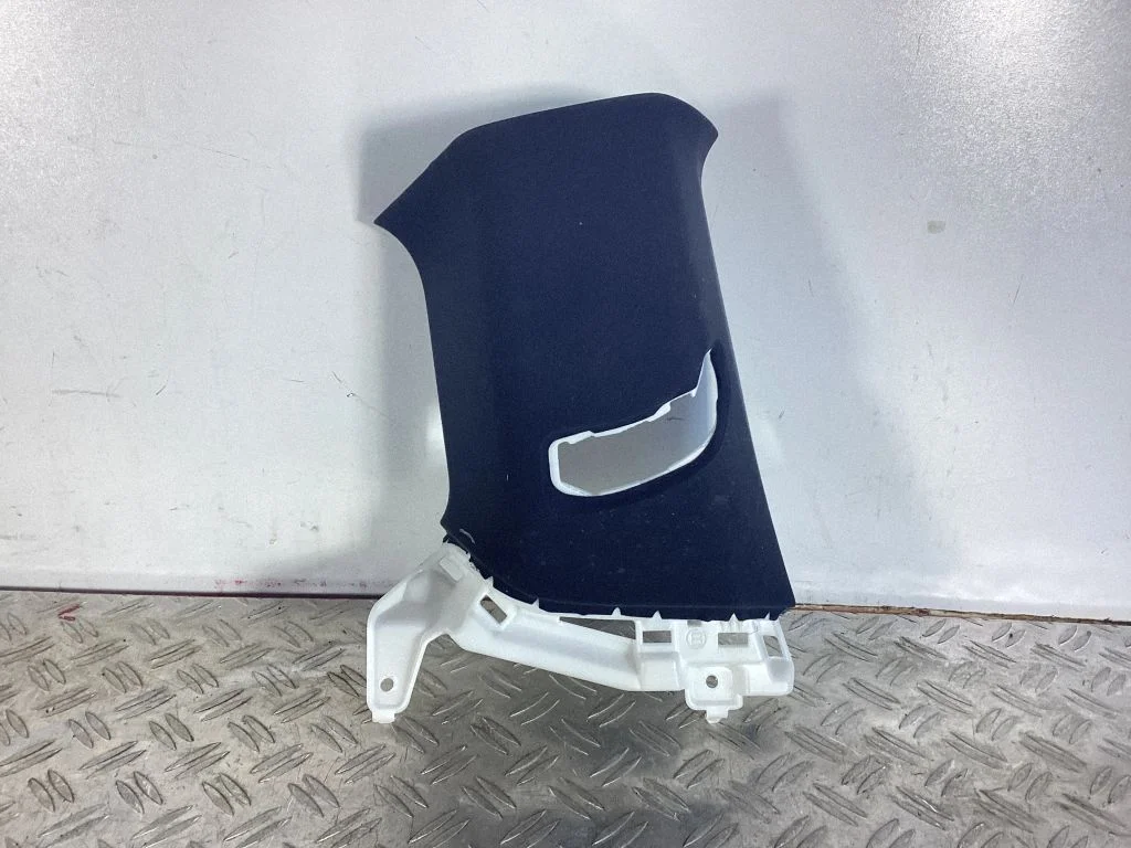 (B) pillar trim (bottom) – Lexus RC (2014-)