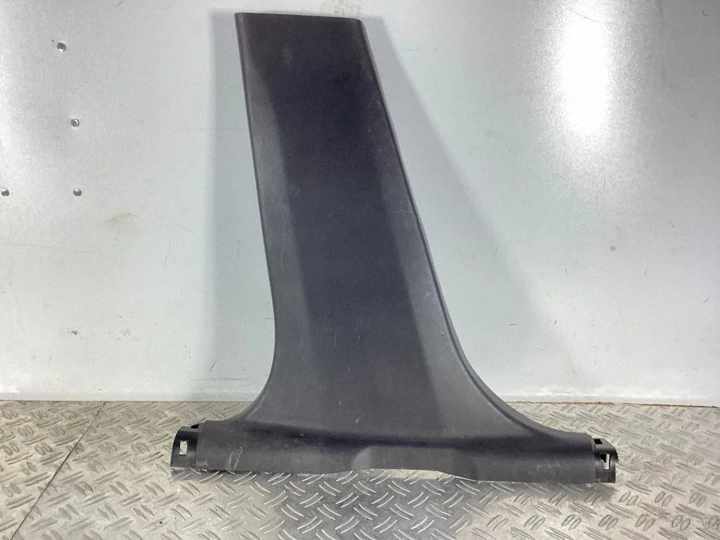(B) pillar trim (bottom) – Honda Accord (2008-2016)