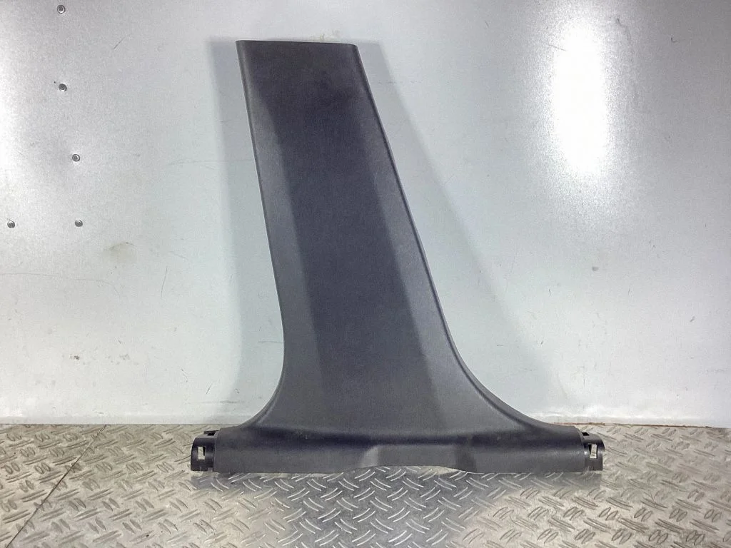 (B) pillar trim (bottom) – Honda Accord (2008-2016)