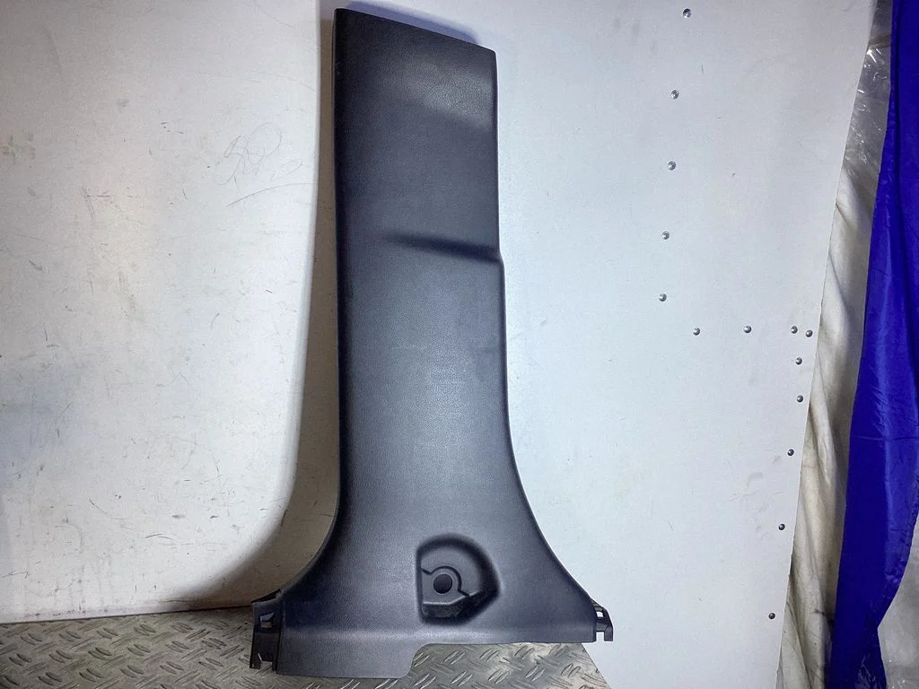 (B) pillar trim (bottom) – Lexus NX (2021-)