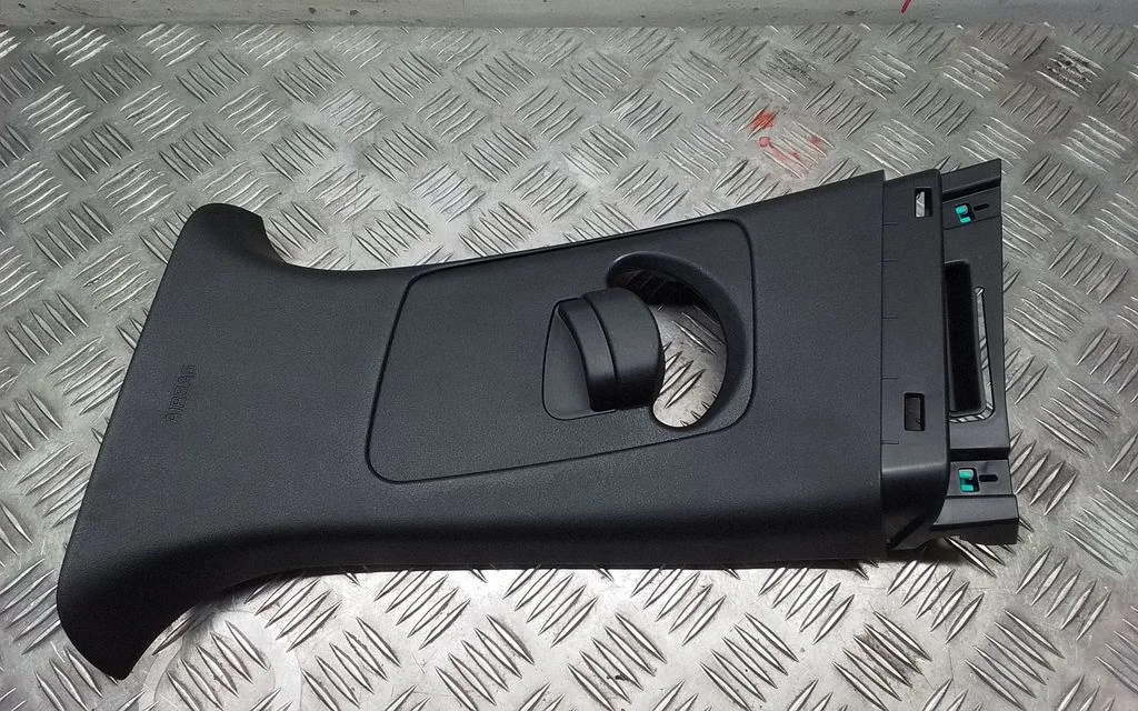 (B) pillar trim (top) – KIA EV6 (2021-)