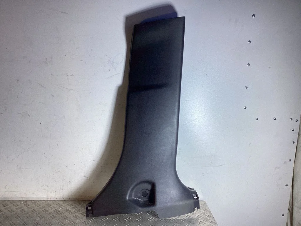 (B) pillar trim (bottom) – Lexus NX (2021-)