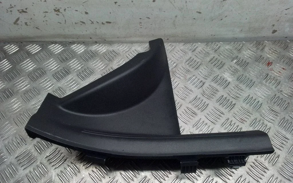 Tagalävise kate (sisemine) 85886AO000