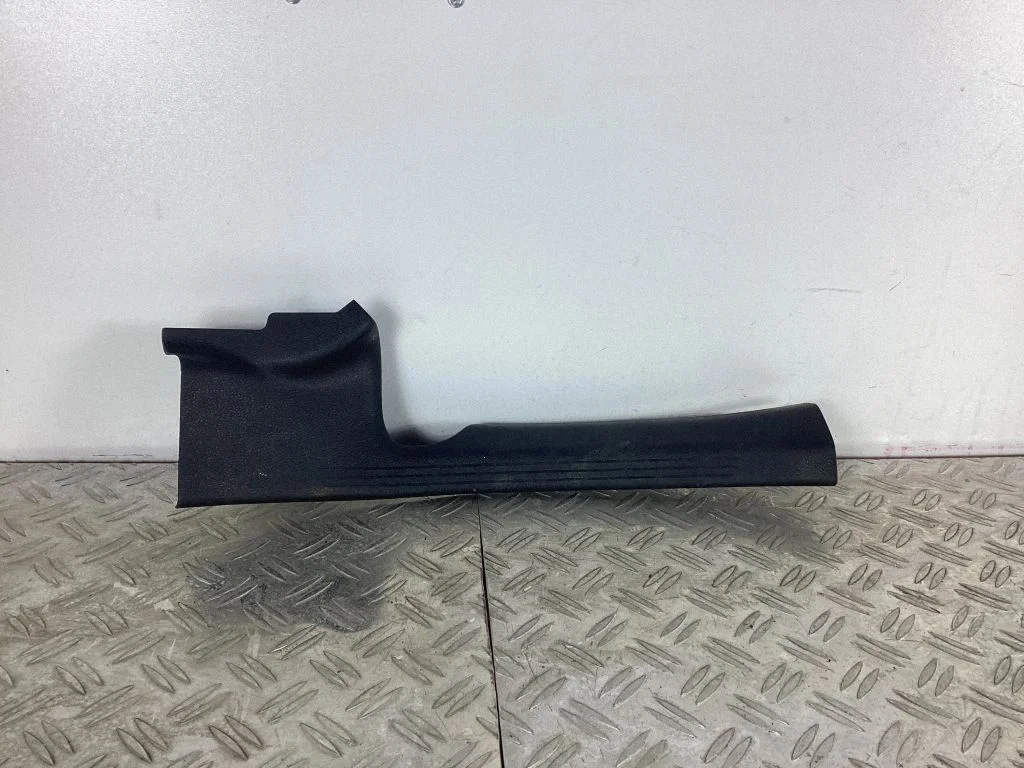 Rear sill trim cover A2536860236