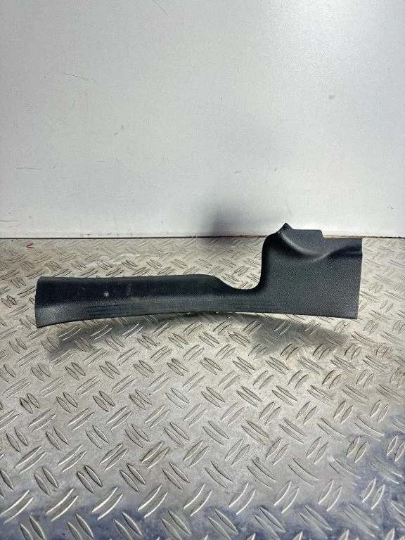 Rear sill trim cover A2536860136