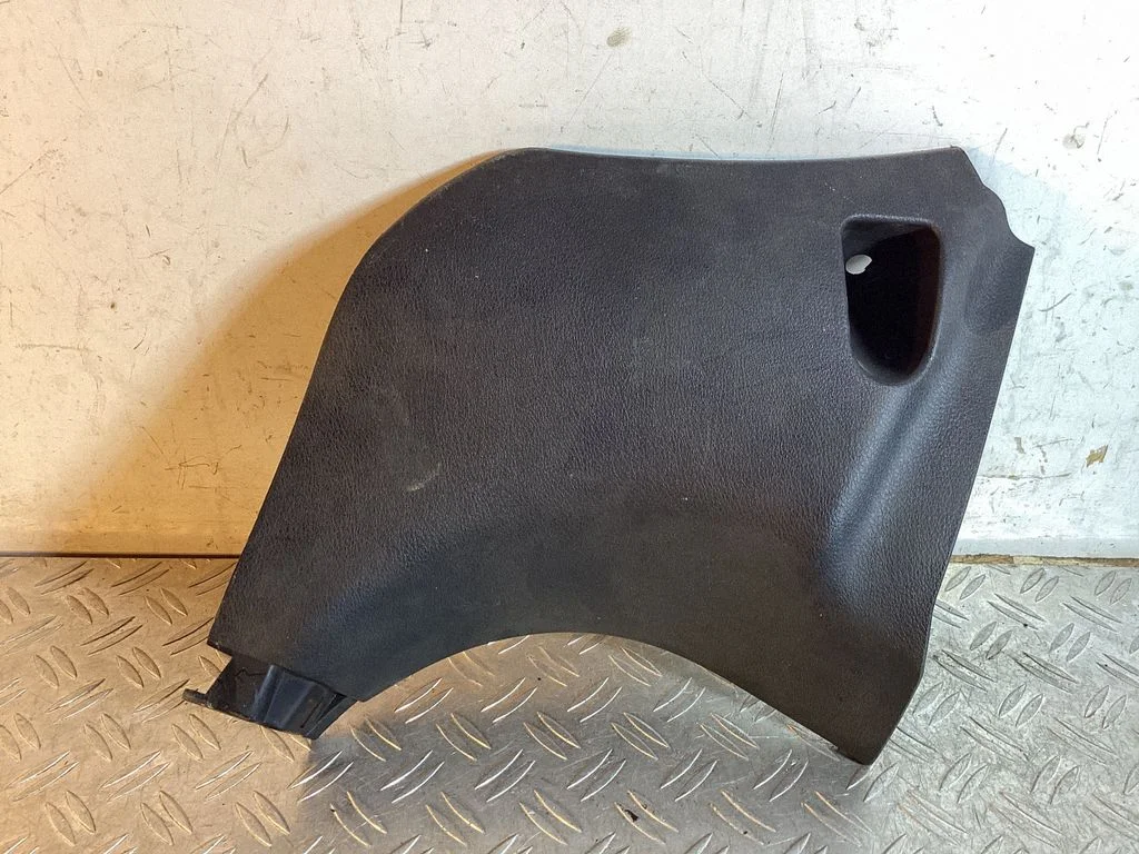 Foot area side trim – Lexus RX III (2008-2015)