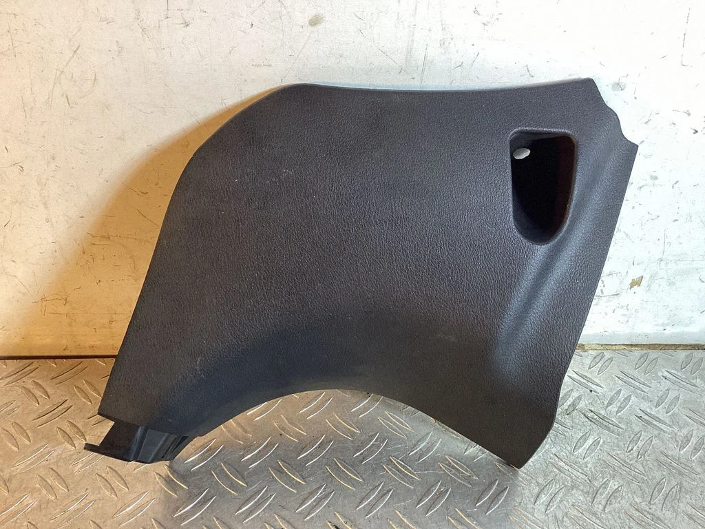 Foot area side trim – Lexus RX III (2008-2015)