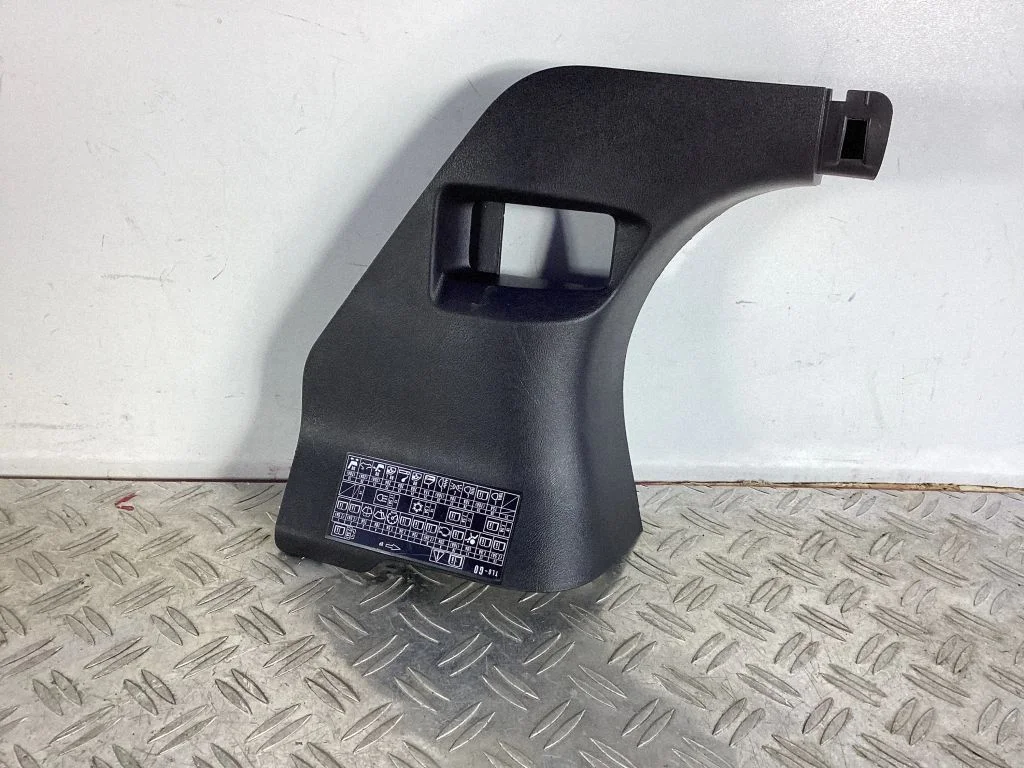 Foot area side trim – Honda Accord (2008-2016)