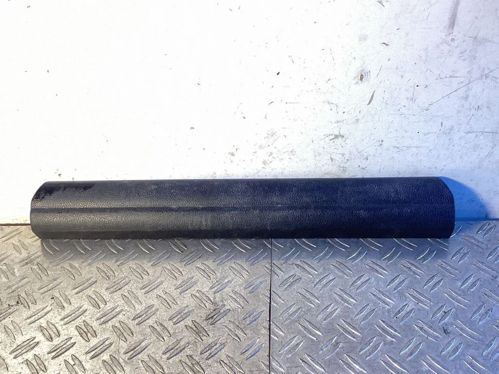 Front sill trim cover – BMW 5 Series F10 F11 (2009-2016)