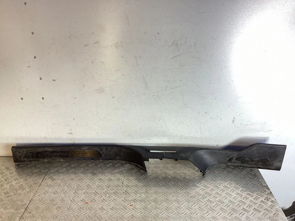 Front sill trim cover – Porsche Cayenne (9Y0 9Y3) (2018-)