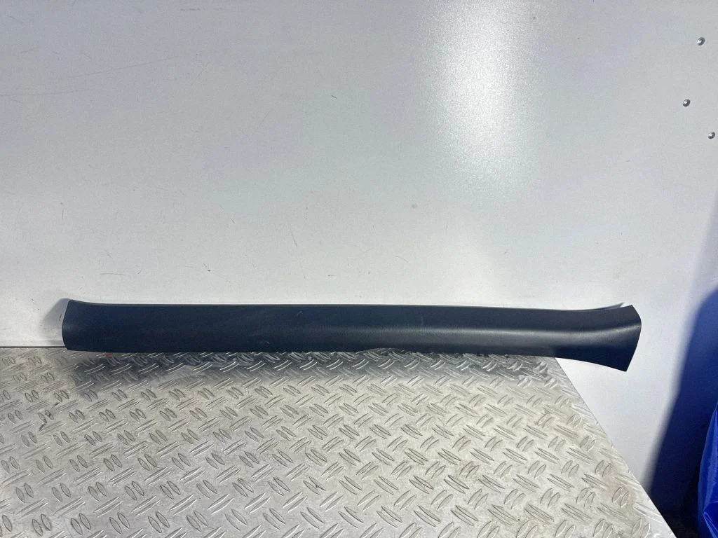 Front sill trim cover 6791324070