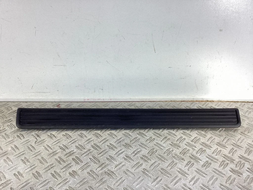 Front sill trim cover – Honda Accord (2008-2016)