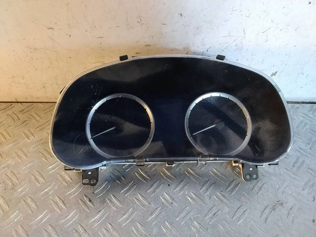 Speedometer (instrument cluster) – Lexus IS III XE30 (2013-2020)