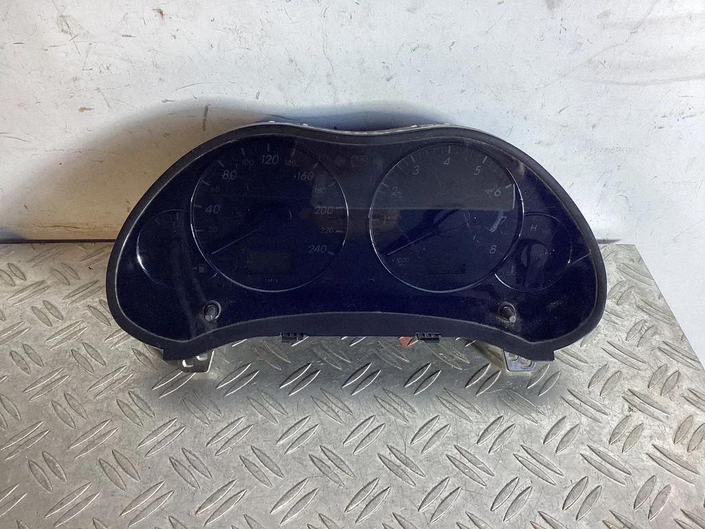 Speedometer (instrument cluster) – Toyota Avensis T250 (2003-2006)