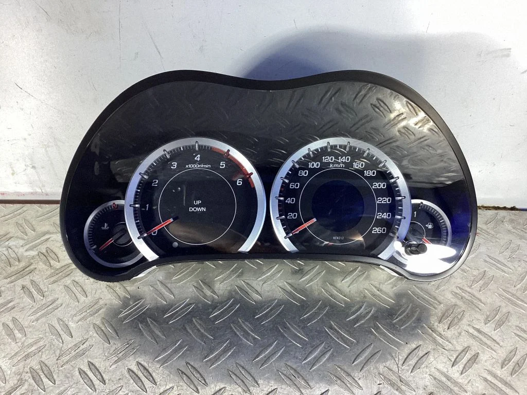 Speedometer (instrument cluster) – Honda Accord (2008-2016)