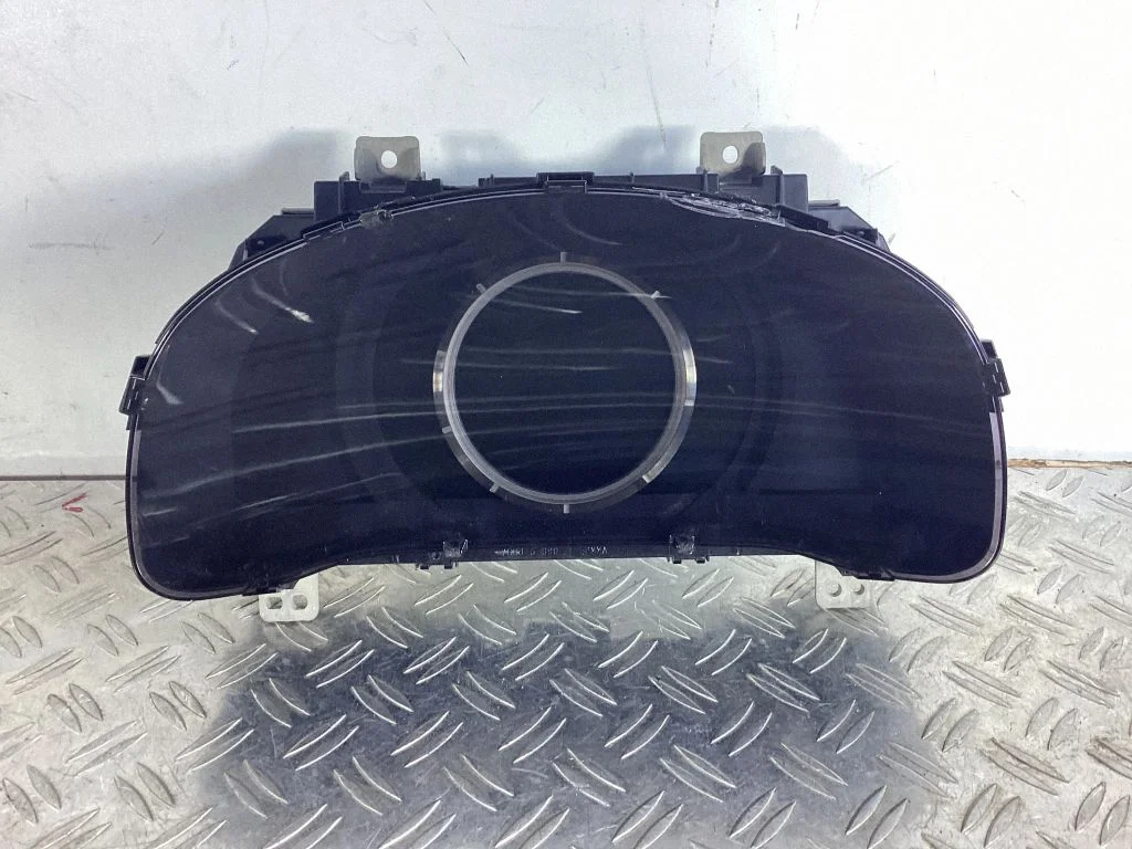 Speedometer (instrument cluster) – Lexus RC (2014-)