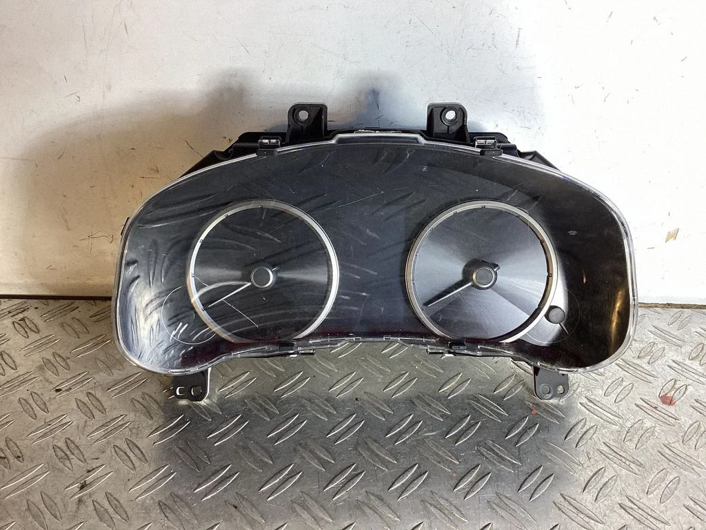 Speedometer (instrument cluster) – Lexus NX (2014-2021)
