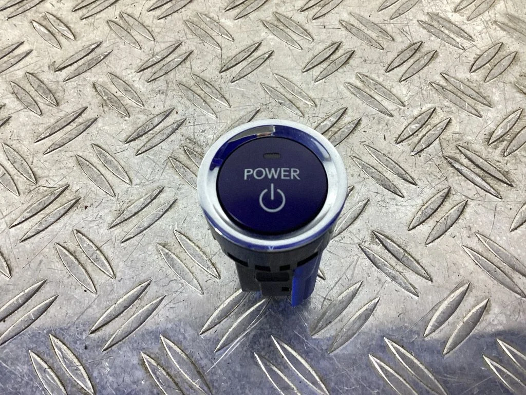 Engine start stop button switch
