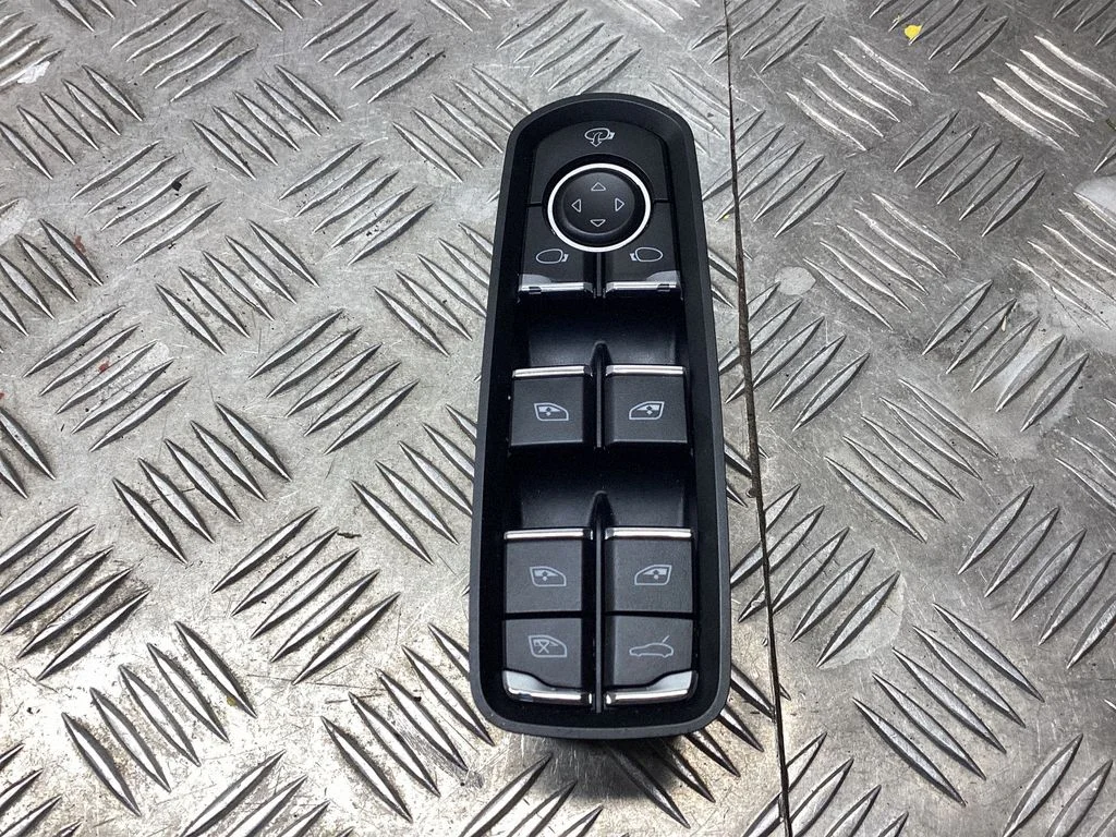 Electric window control switch – Porsche Macan (95B) (2019-)
